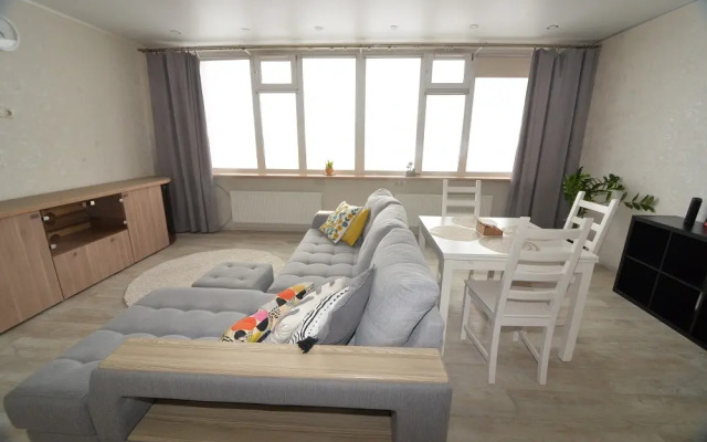 Апартаменты Видовые Трехкомнатные в Центре Города