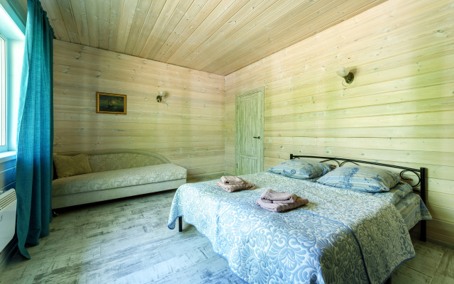 Dom na lesnoy opushke 33 Guest house