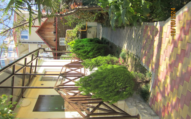 Меблированные комнаты Южный Ветерок