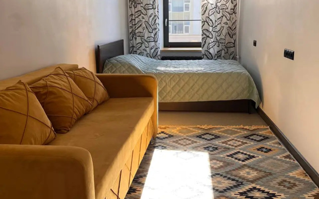 Квартира Уютная Двухкомнатная в Центре Города