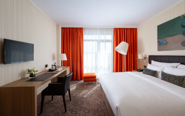 Domina Novosibirsk Hotel