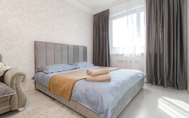 Svetlye Ryadom S Khanshatyrom Apartments