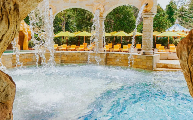 Dreamland Oasis Apart-hotel Apartments