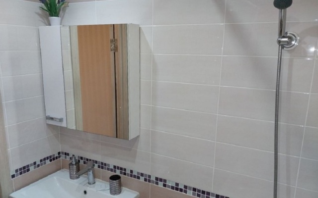 Apartamenty Komfort Na Studenetskoy, 8a