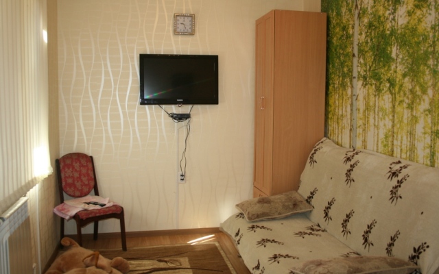 Uyut Guest House