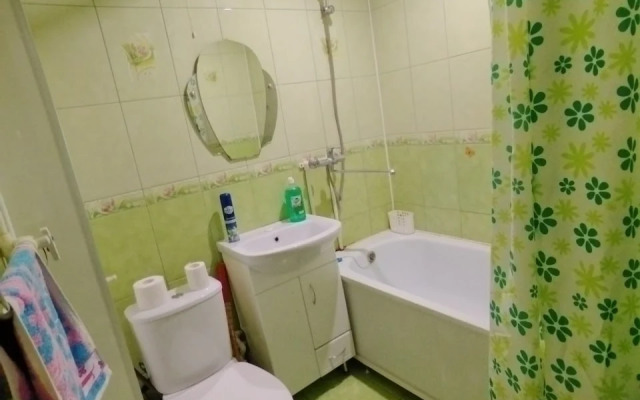 Flat Na Ulitse Zhukovskogo 47