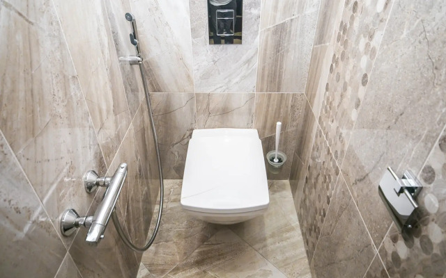 2- room on 28 Independence Avenue City Center Apartments