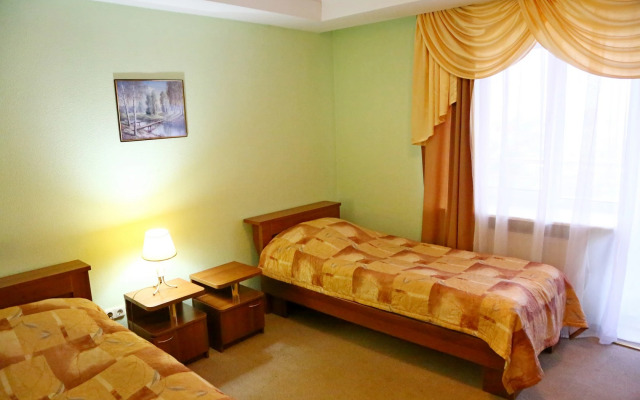 Turist Hotel