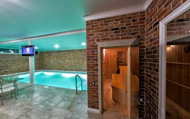 Rest House Hotel