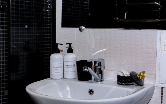 Квартира на Прос Победа Революции 128 А