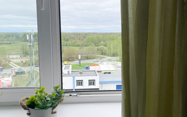 Ryadom S Naberezhnoy Flat