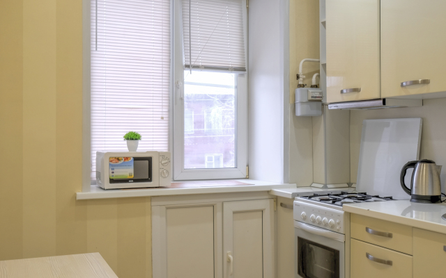 Апартаменты Розы Люксембург 12