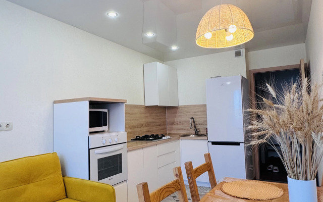 Квартира просторная двухкомнатная возле набережной