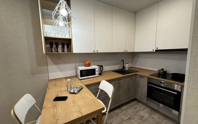 Na Entuziastov, 15 Flat