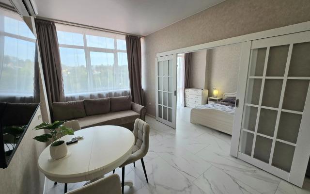 Квартира с Панорамным Видом из Окна