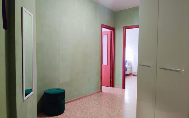 Dvukhkomnatnaya Na Frunze 29 U Guor Lokomotiv Flat