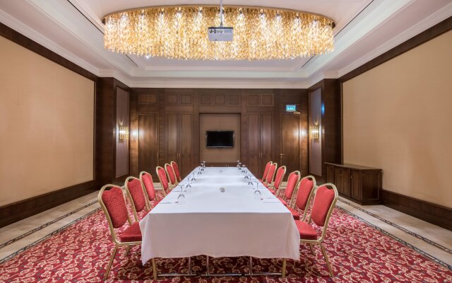 Crowne Plaza Hotel Istanbul - Asia by IHG