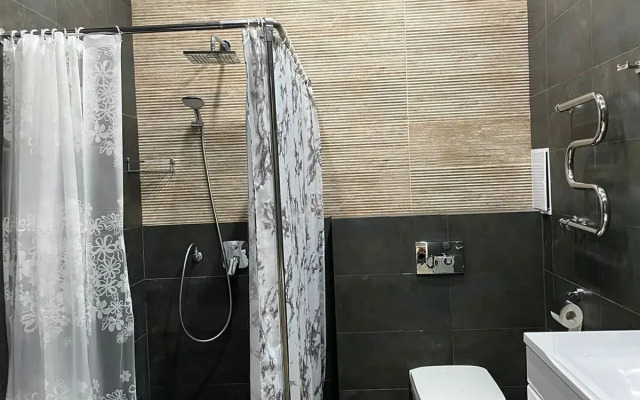 164 Na Krymskoy 89 Apartments