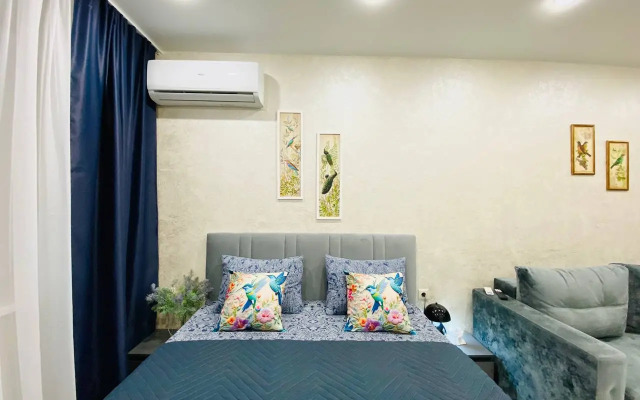 Квартира Люкс Королевский синий