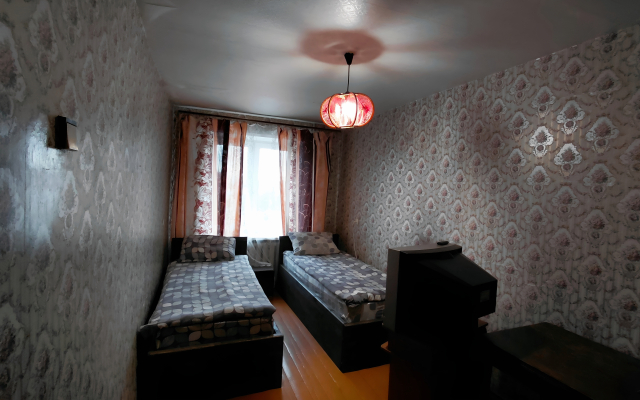 Квартира Двухкомнатная квартира для рабочих и командировочных