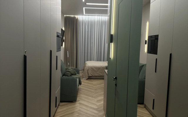 U Morya Tikhaya Gavan Flat