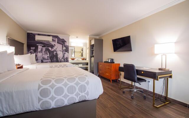 Equus Inn Ocala Hotel