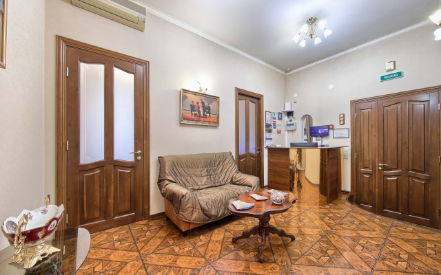 Antares on Nevsky Prospect Guest House