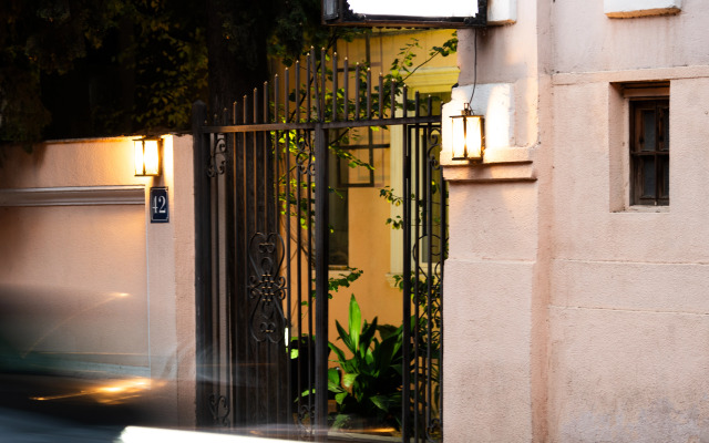 Darchi Palace Hotel