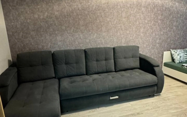Flat Ryadom S Naberezhnoy Bryugge