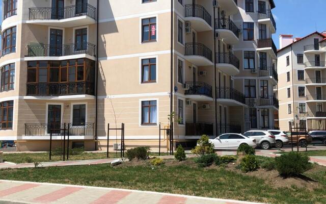 Апартаменты 073 Крымская 22