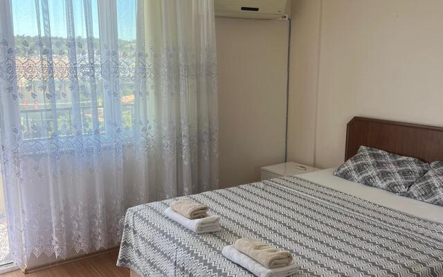 Cesme Aile Dostu Havuzlu Villa