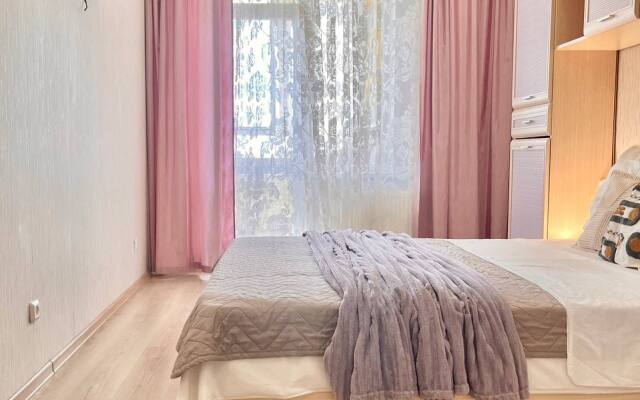 Apartamentyi Revolyutsii 52B 135