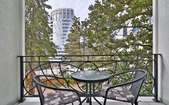 U Morya V Sochi Pokrovskiy Park Flat