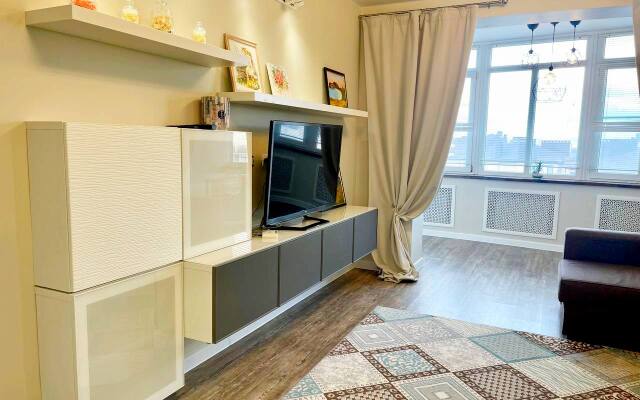 3-Kh Komnatnye 2-Kh Urovnevye Apartments