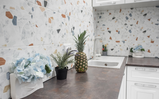 Апартаменты Smile Apartments с Балконом в Новом Доме