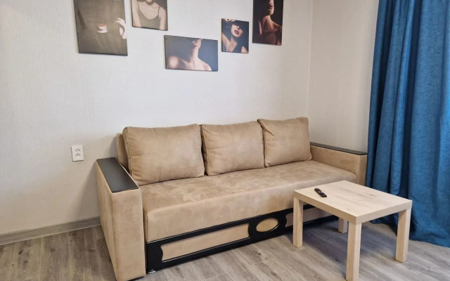 Na Industrialnoy 1A/95 Apartments