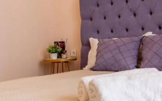 Dvuhkomnatnye vozle parka-95 Apartments