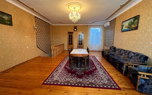 Частный Дом на 8 Человек