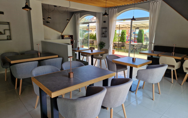 Отель Saga Ravda