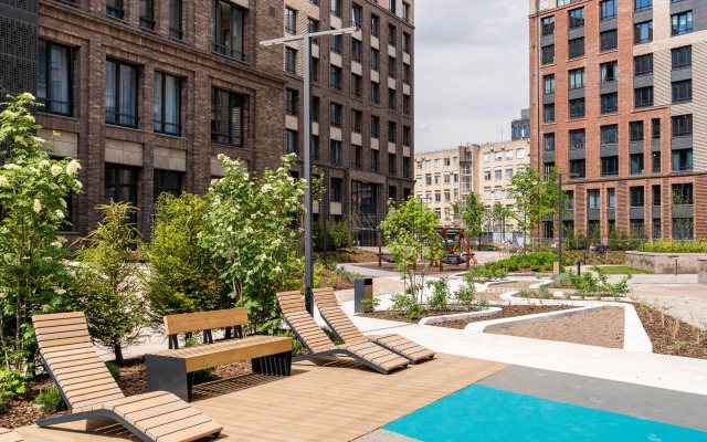 Квартира с Дизайнерским Интерьером с Террасой на Берегу Невы