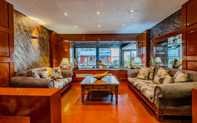 Peak Star Hotel
