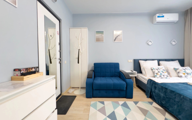 Квартира студия в голубых тонах