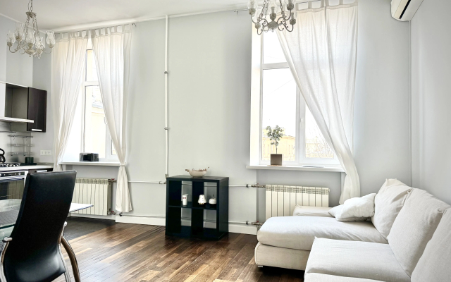 Квартира Просторная двухкомнатная в сердце Петроградки