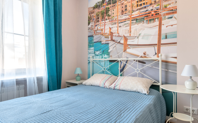 Апартаменты У Храма Спаса на Крови