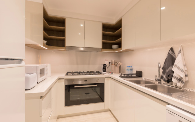 Welcome Home in Downtown Views Apartments