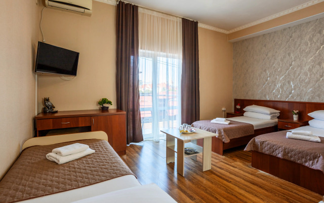 Lotos Guest House
