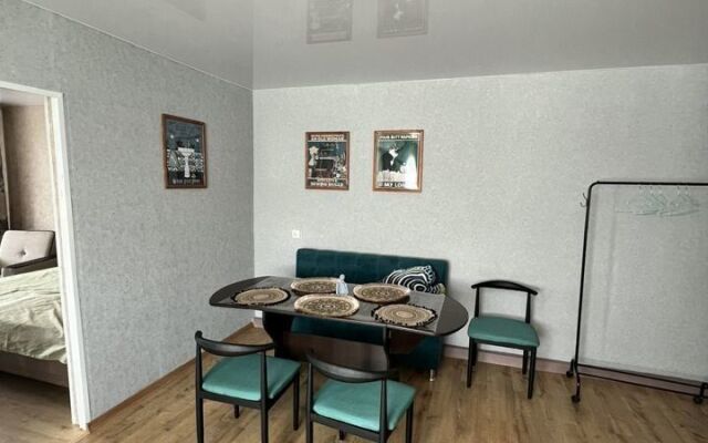 Апартаменты на Мамонтова 13