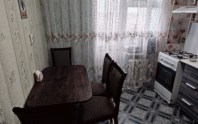 Dvukhkomnatnaya Na Barrikadnoy Flat