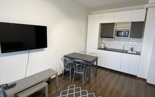 Na Torfyanoy Doroge 13 Flat