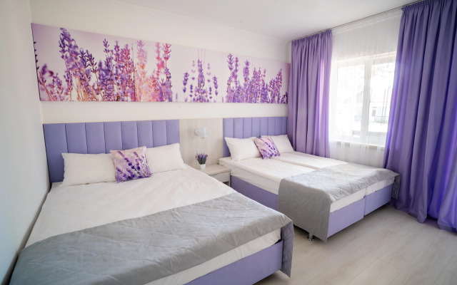 Семейный отель АзовЛенд